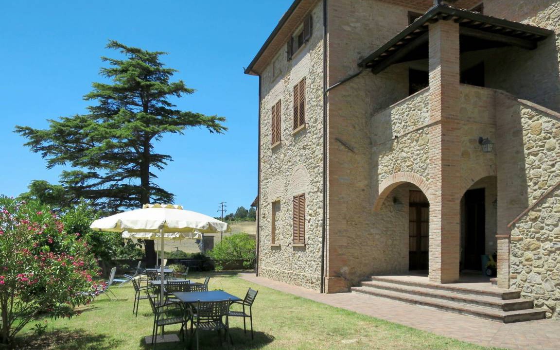 Photo of Others in Volterra