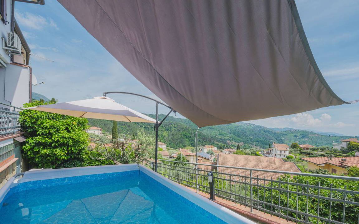 Photo of Patio Balcony in Corsanico-Bargecchia