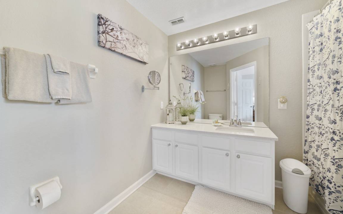 Photo of Bathroom in Windsor Hills