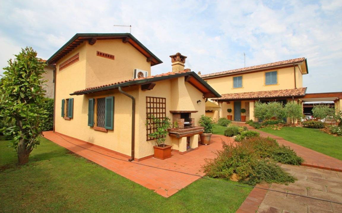 Photo of Buildings in Pietrasanta