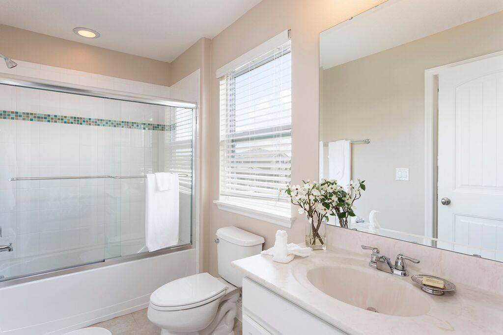Photo of Bathroom in Loughman