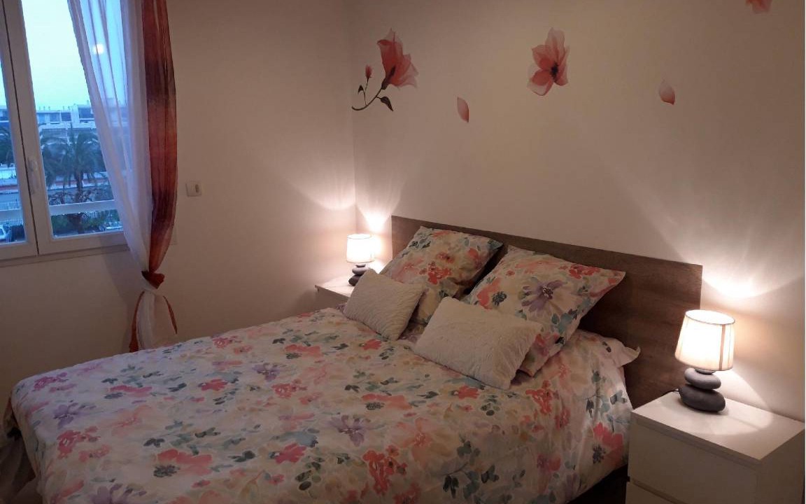 Photo of Bedroom in Plaine de la Brague