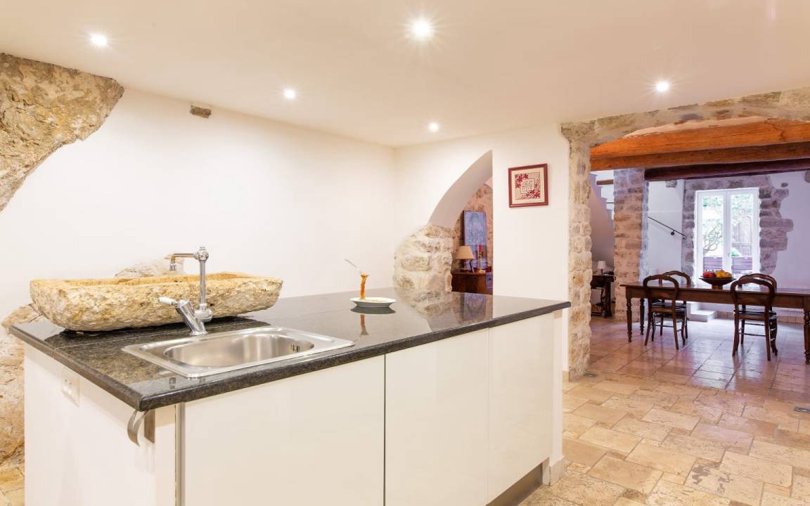 Photo of Kitchen in Antibes Old Town