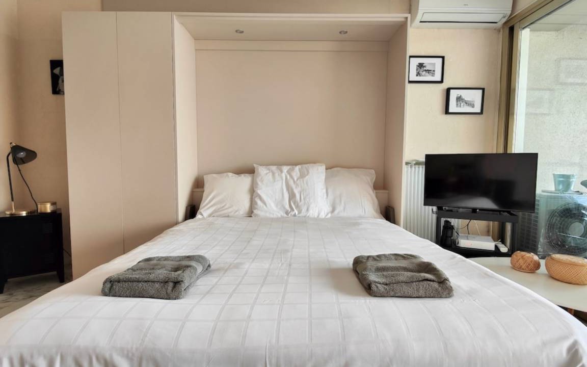 Photo of Bedroom in Juan-les-Pins
