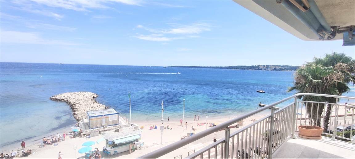Photo of Patio Balcony in Pointe Croisette