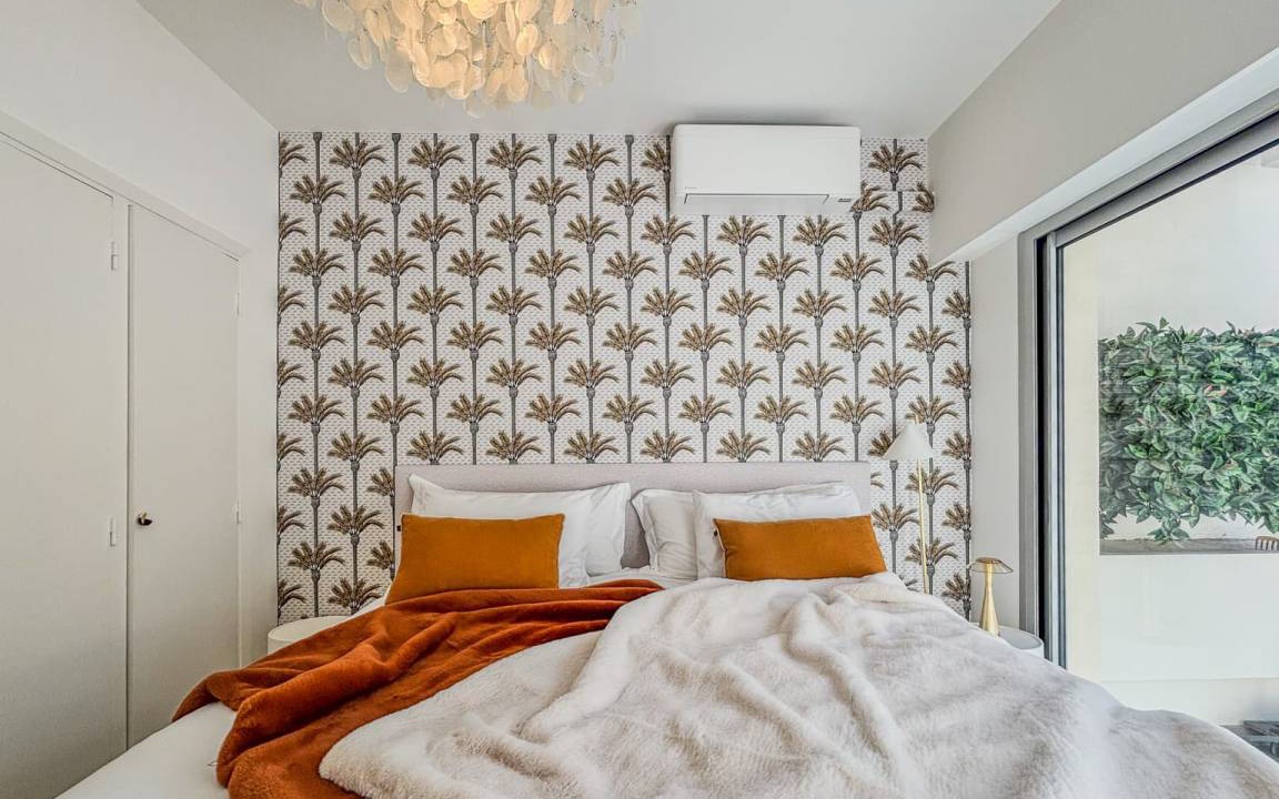 Photo of Bedroom in Juan-les-Pins