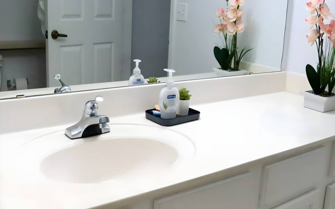 Photo of Bathroom in Venetian Bay Villages