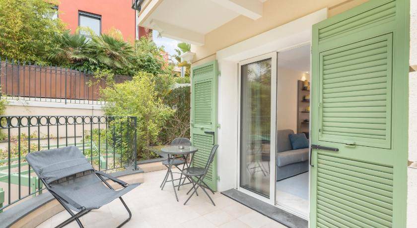 Photo of Patio Balcony in Cap-Ferrat