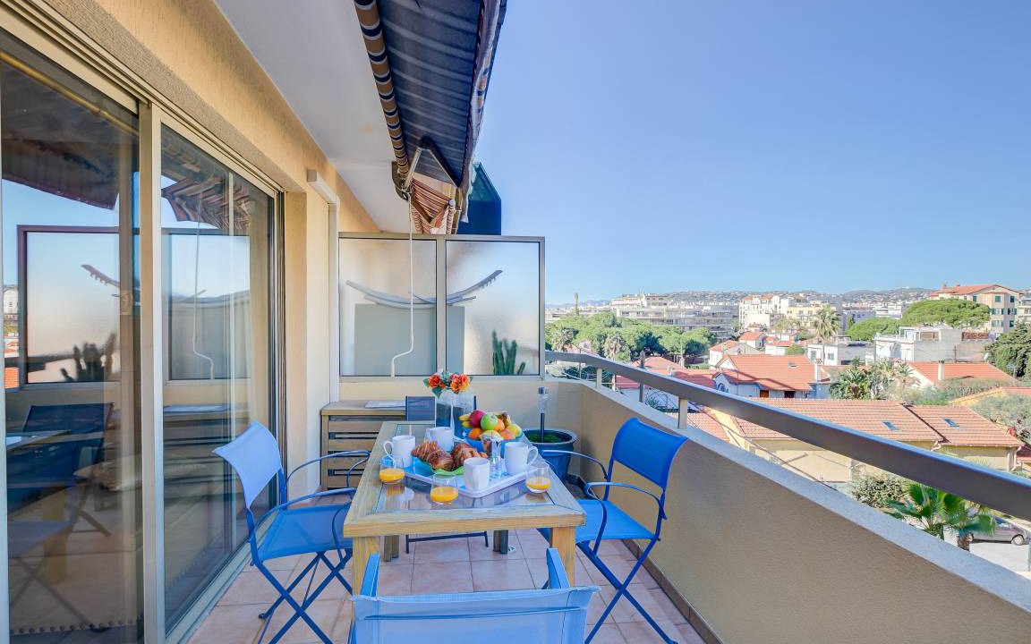 Photo of Patio Balcony in Juan-les-Pins