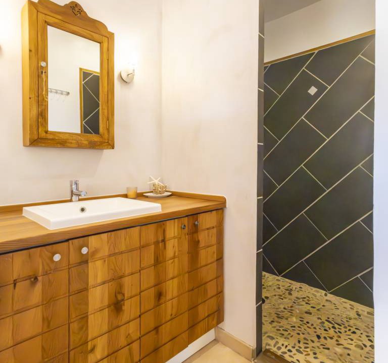 Photo of Bathroom in Les Adrets-de-l'Esterel