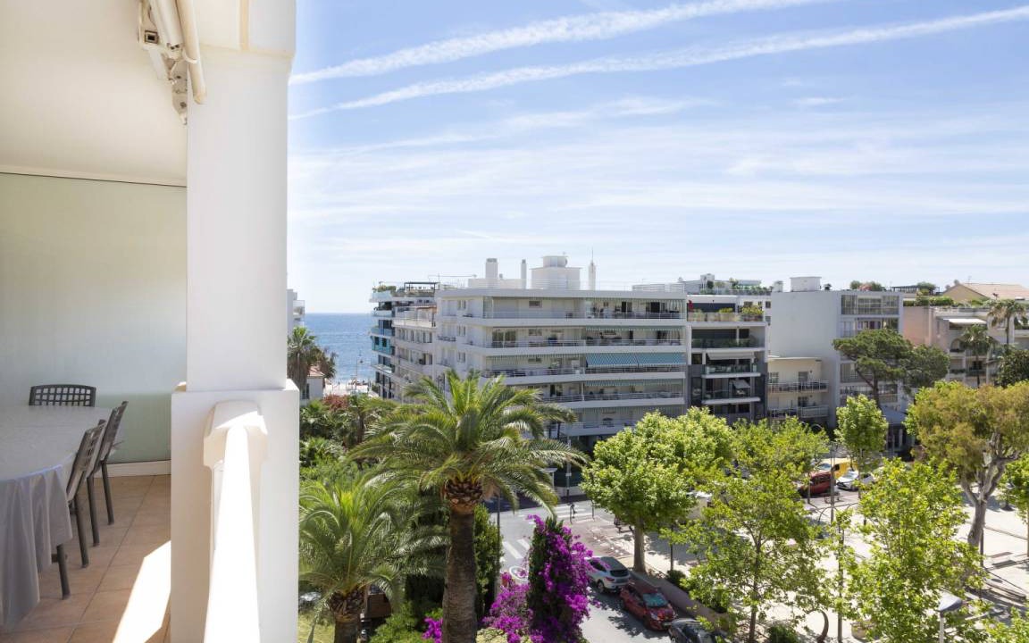 Photo of Patio Balcony in Pointe Croisette