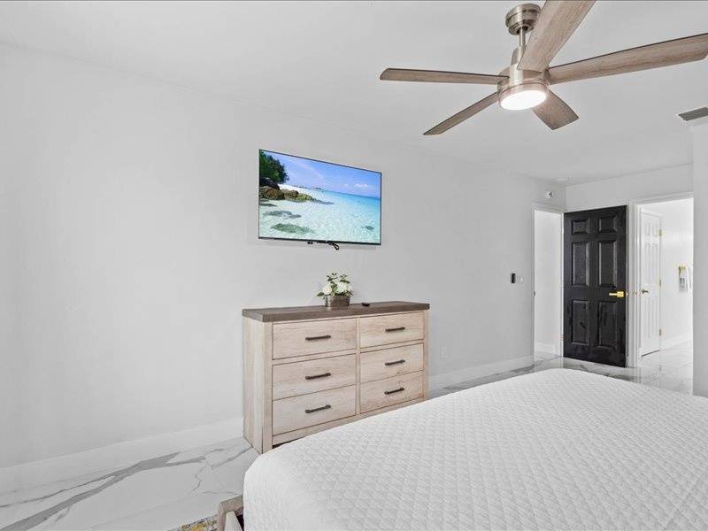 Photo of Others in Lake Davenport Estates