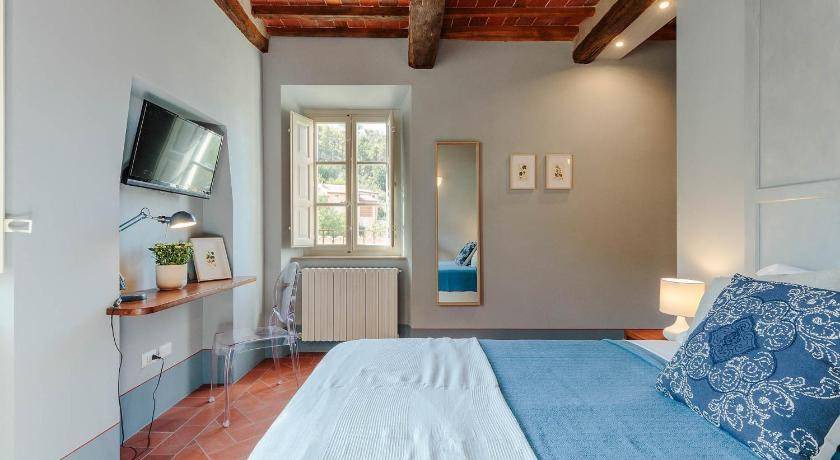 Photo of Bedroom in SantʼAndrea di Compito