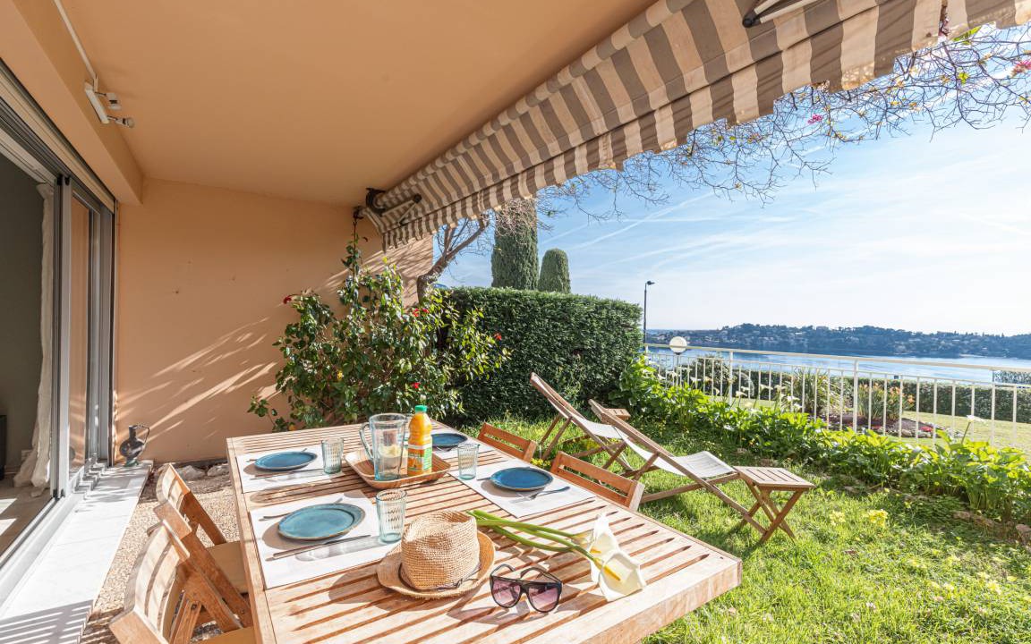 Photo of Patio Balcony in Villefranche-sur-Mer