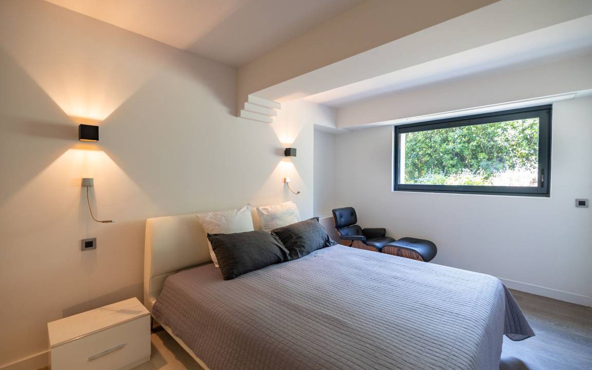 Photo of Bedroom in Cap-Ferrat