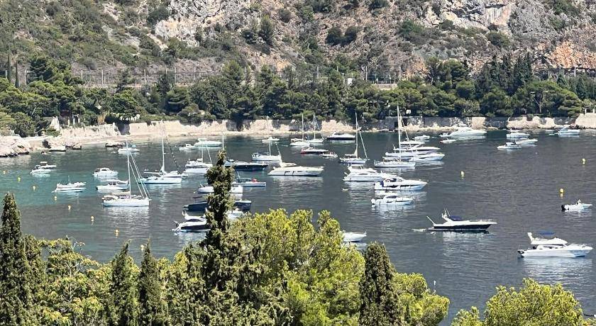 Photo of Others in Eze