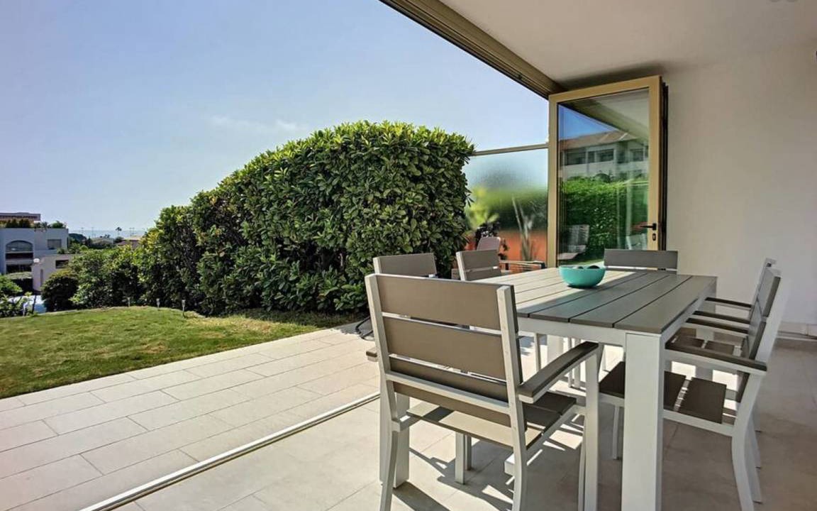 Photo of Patio Balcony in Plaine de la Brague