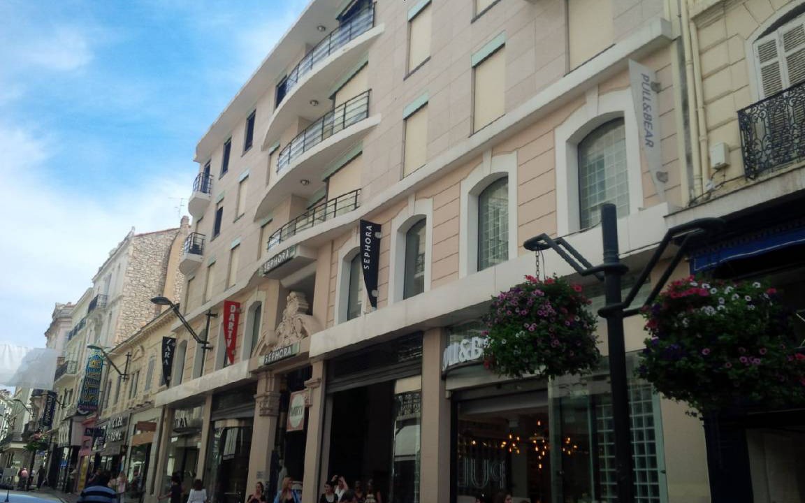 Photo of Others in Cannes City Centre