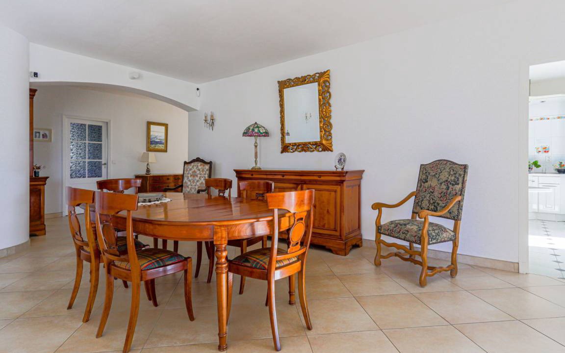 Photo of Livingroom in Saint-Roman