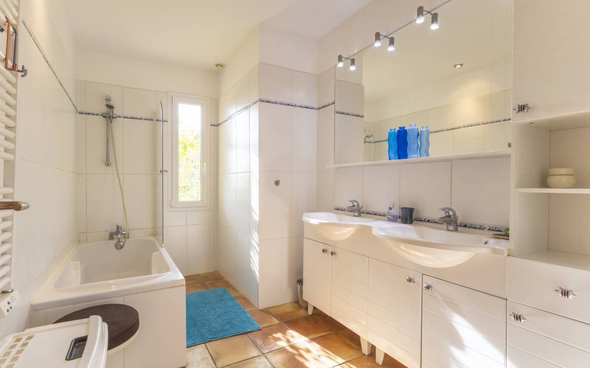 Photo of Bathroom in Les Adrets-de-l'Esterel