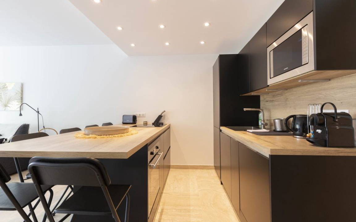 Photo of Kitchen in California - Pezou