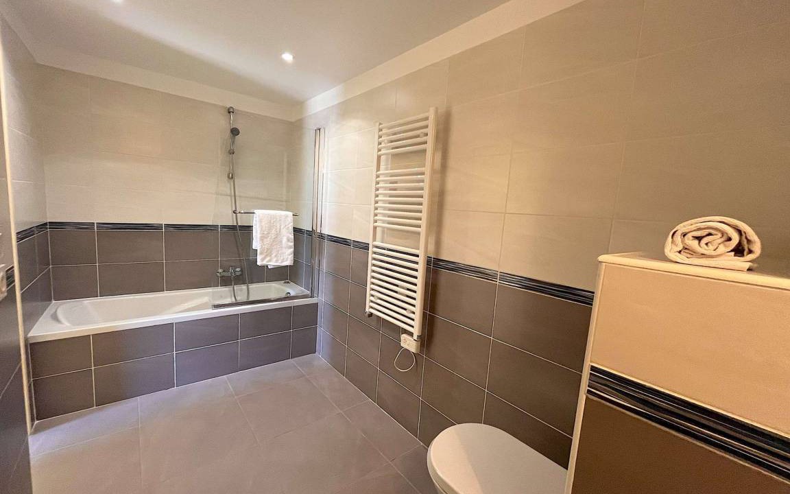 Photo of Bathroom in Frejus City Centre