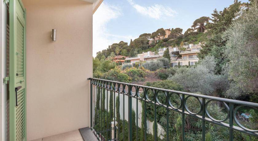 Photo of Patio Balcony in Cap-Ferrat