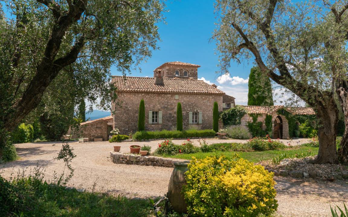 Photo of Others in Chateauneuf-Grasse