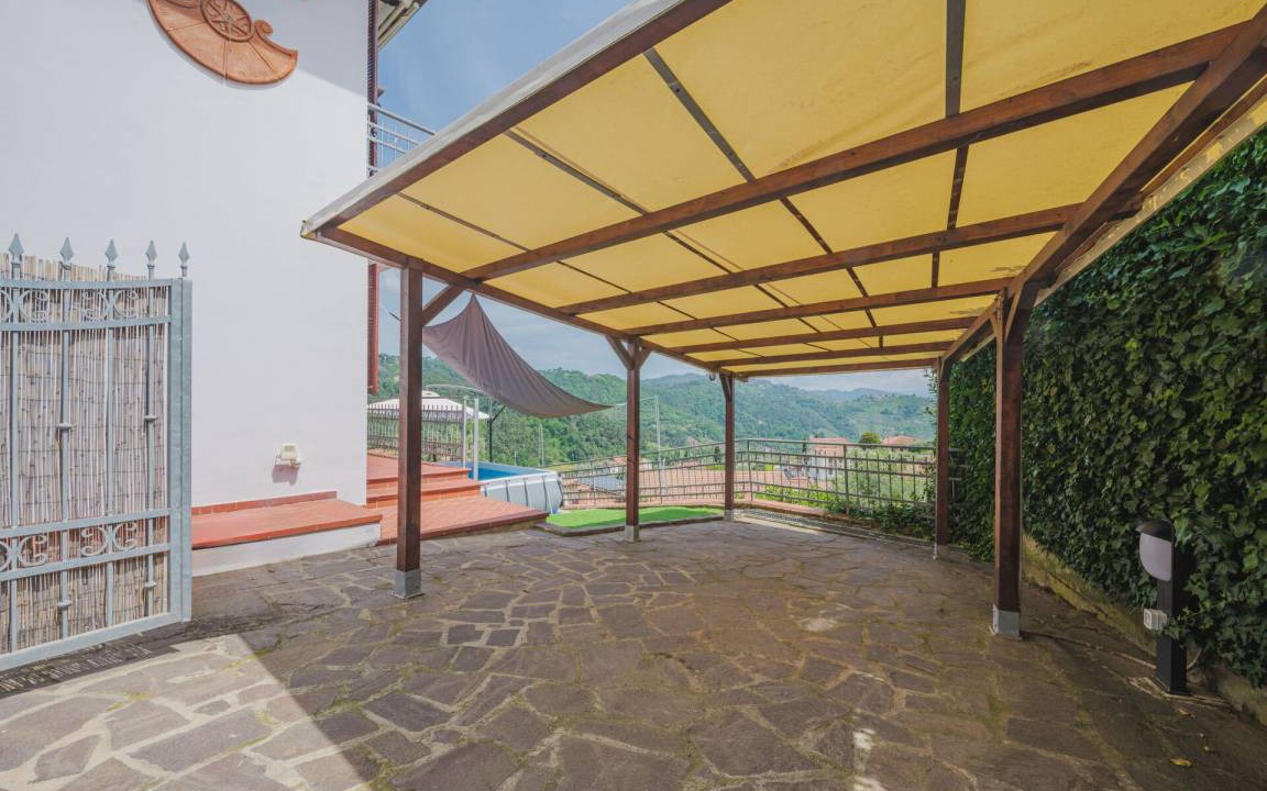 Photo of Patio Balcony in Corsanico-Bargecchia