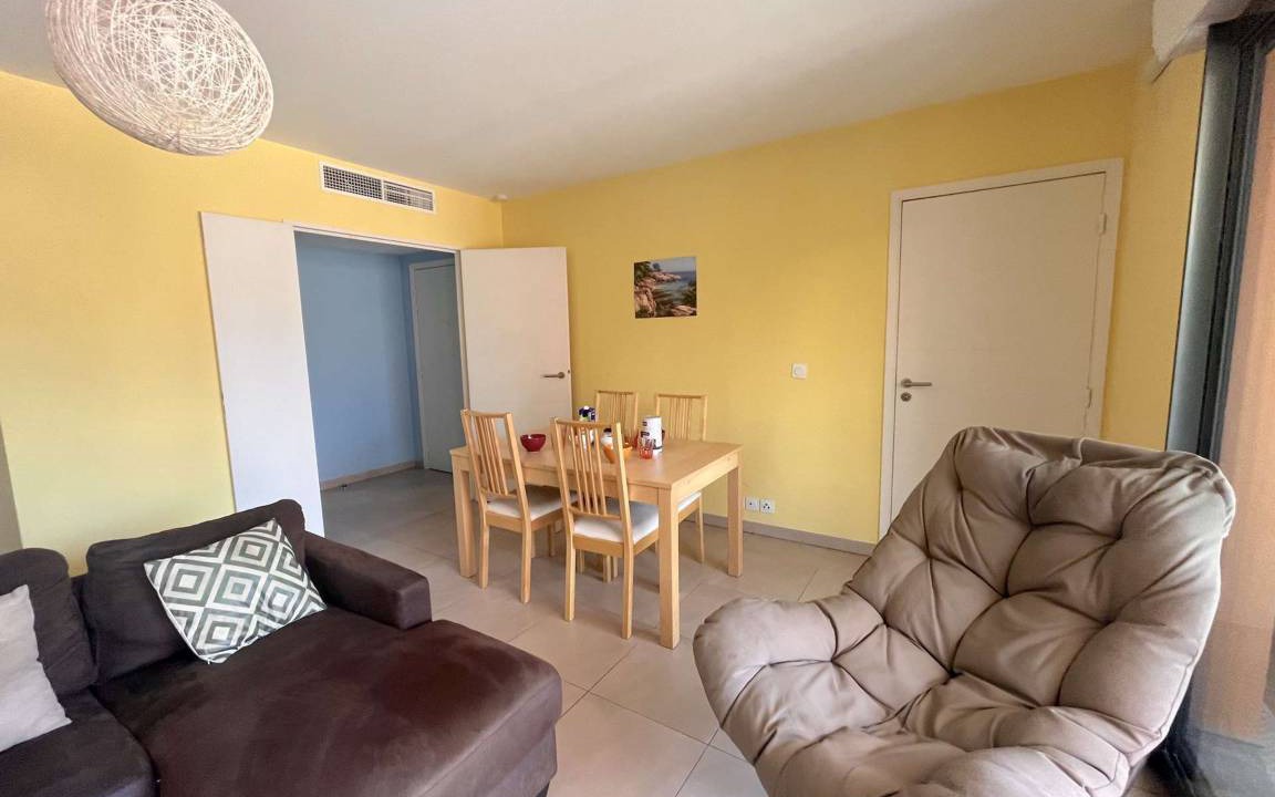 Photo of Livingroom in Frejus City Centre