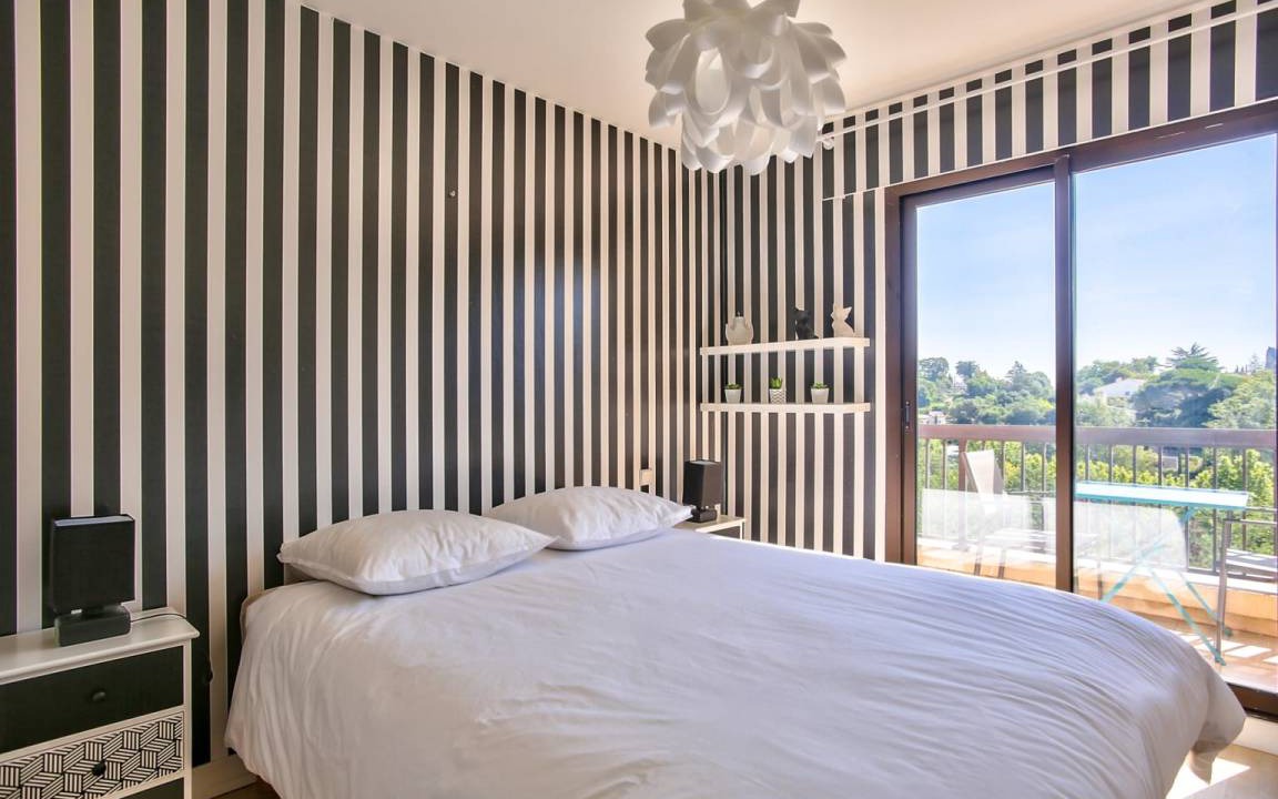 Photo of Bedroom in Mandelieu-La-Napoule