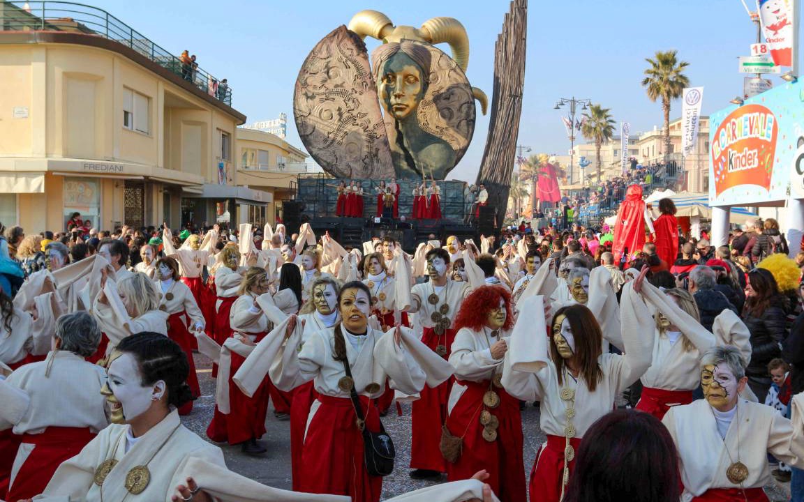 Photo of Others in Viareggio