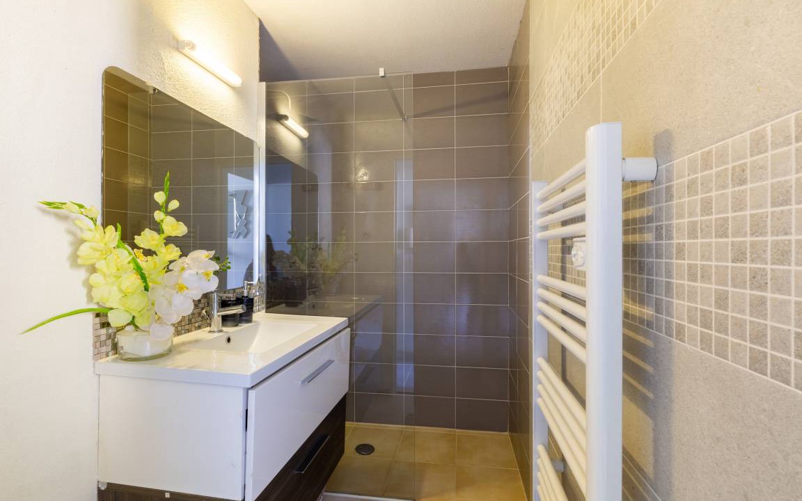Photo of Bathroom in Frejus