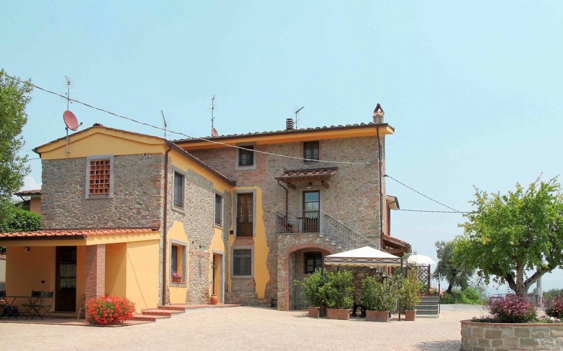 Photo of Buildings in Pescia
