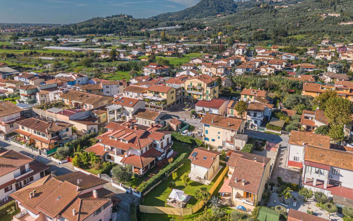 Photo of Buildings in Stiava