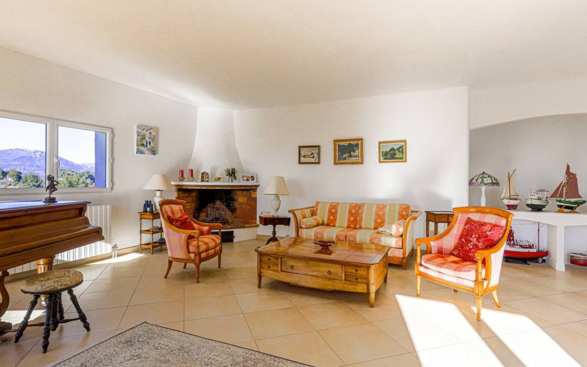 Photo of Livingroom in Saint-Roman