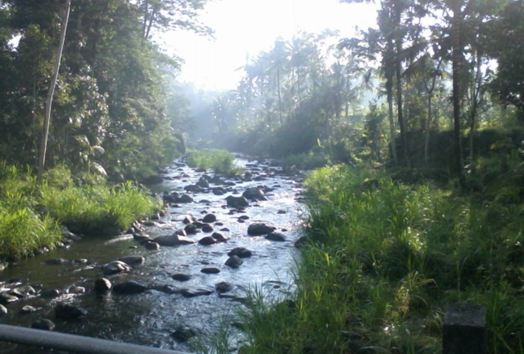 Photo of Others in Bebandem