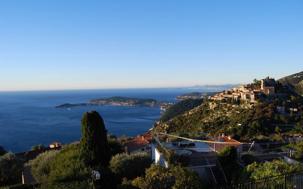 Photo of Others in Eze