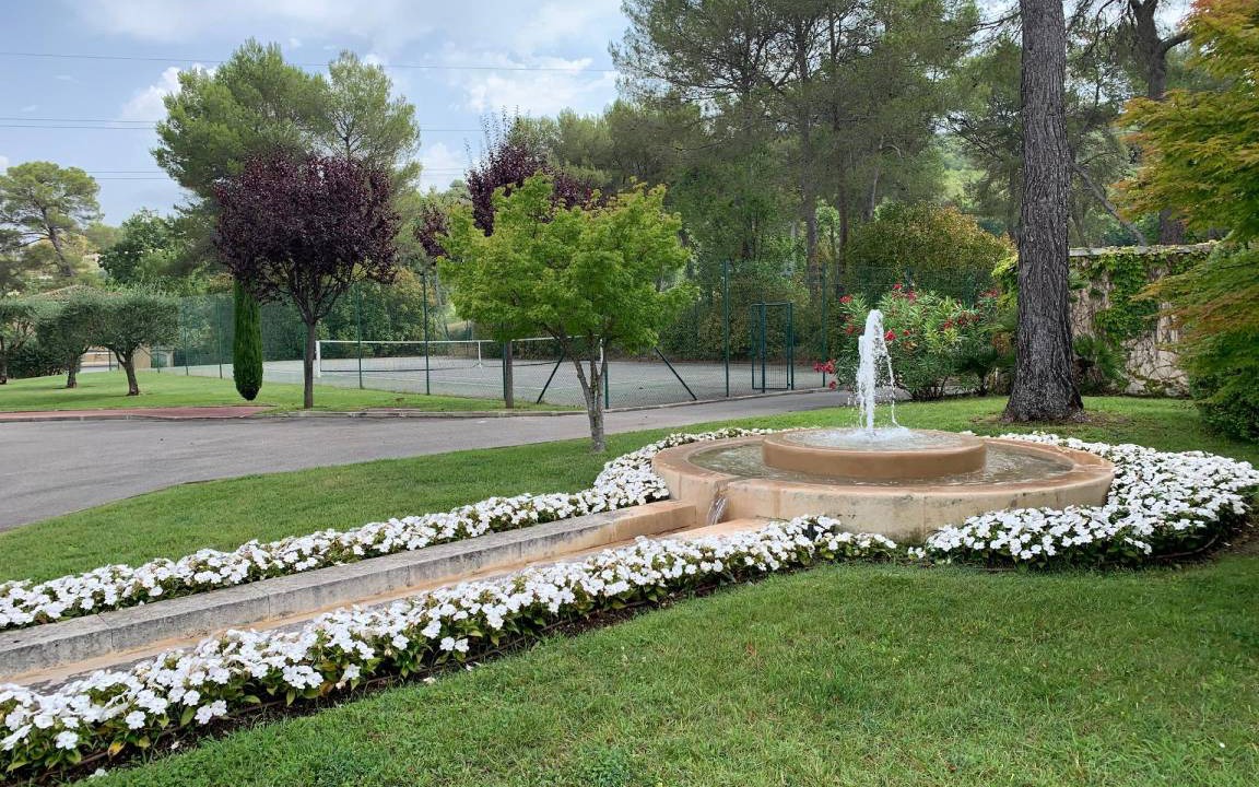 Photo of Others in Mougins