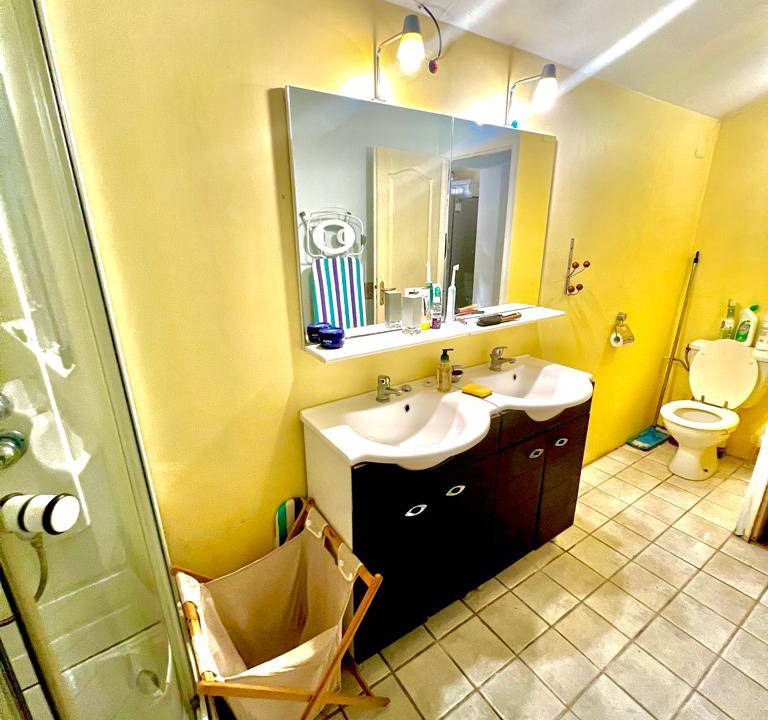 Photo of Bathroom in Antibes City Centre
