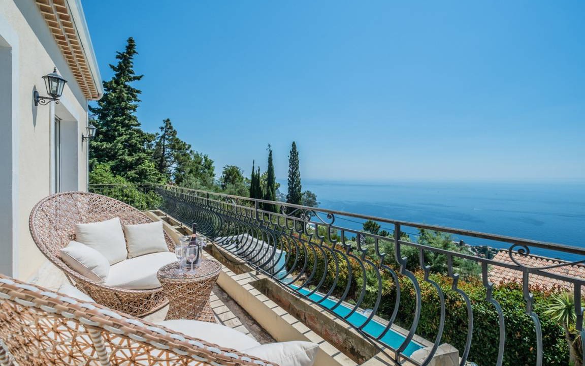 Photo of Patio Balcony in Le Trayas