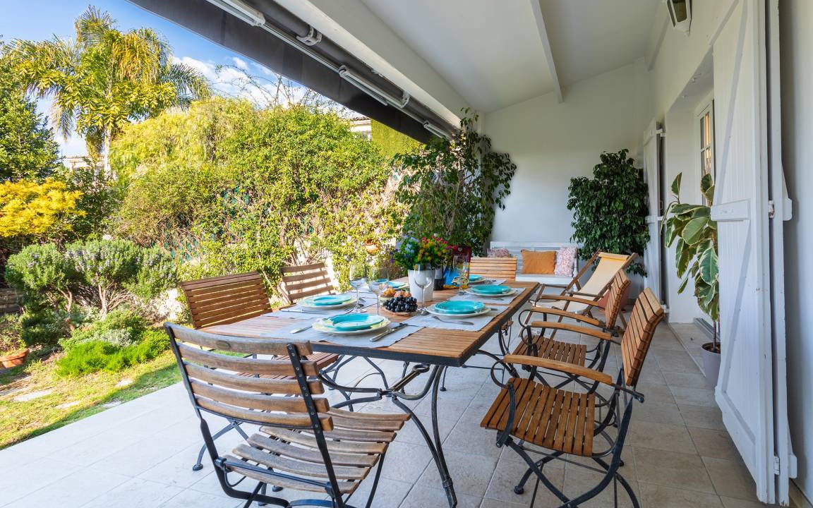 Photo of Patio Balcony in Gairaut