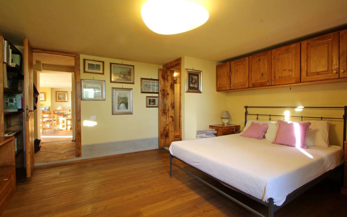 Photo of Bedroom in Fosdinovo
