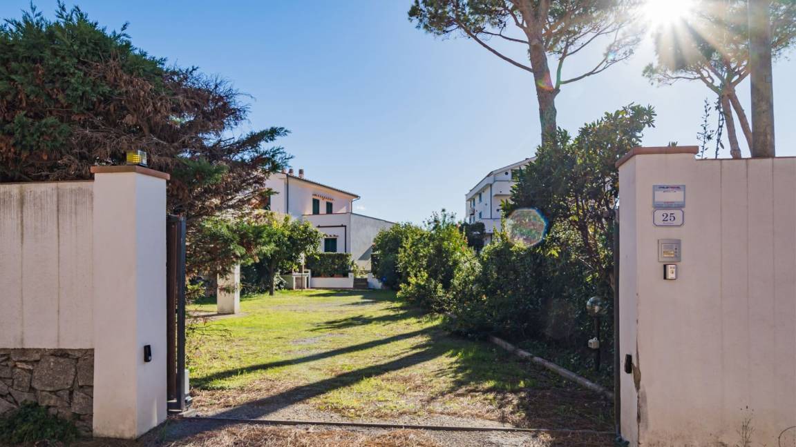 Photo of Others in Marina di Campo