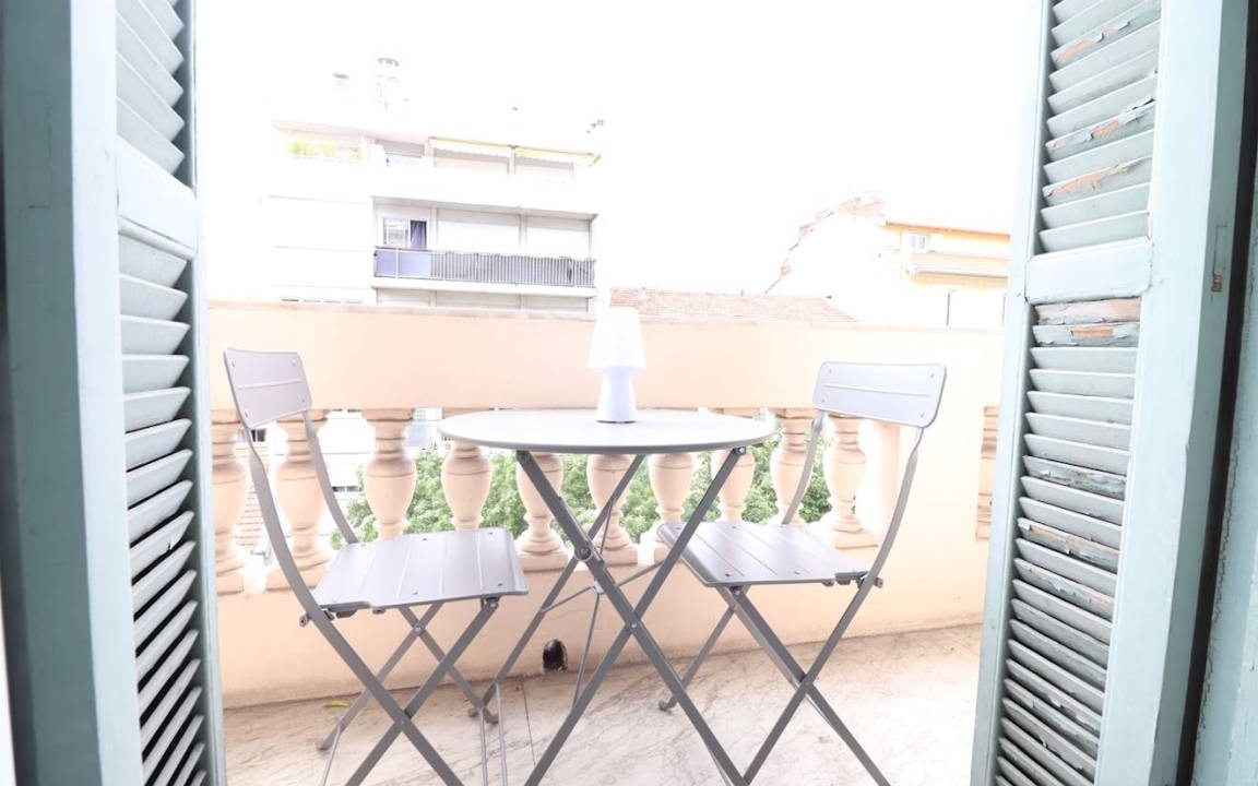 Photo of Patio Balcony in Riquier