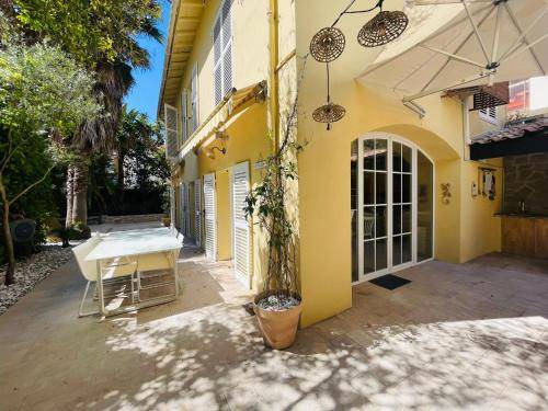 Photo of Others in Juan-les-Pins