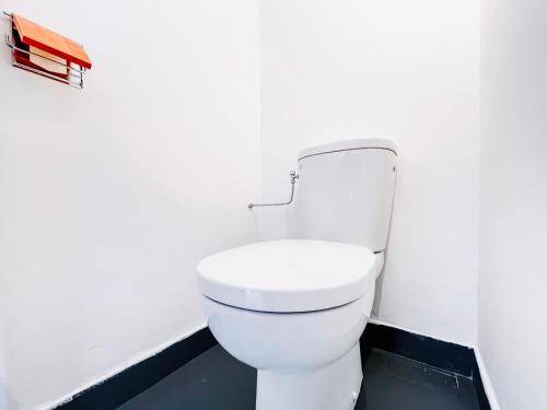 Photo of Bathroom in Prado - Republique
