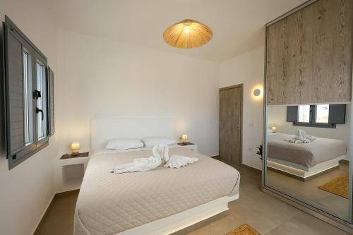 Photo of Bedroom in Karterados