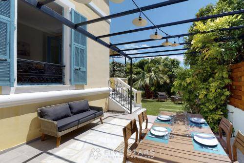 Photo of Patio Balcony in Beaulieu-sur-Mer