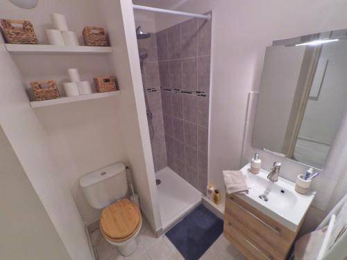 Photo of Bathroom in Saint Maurice